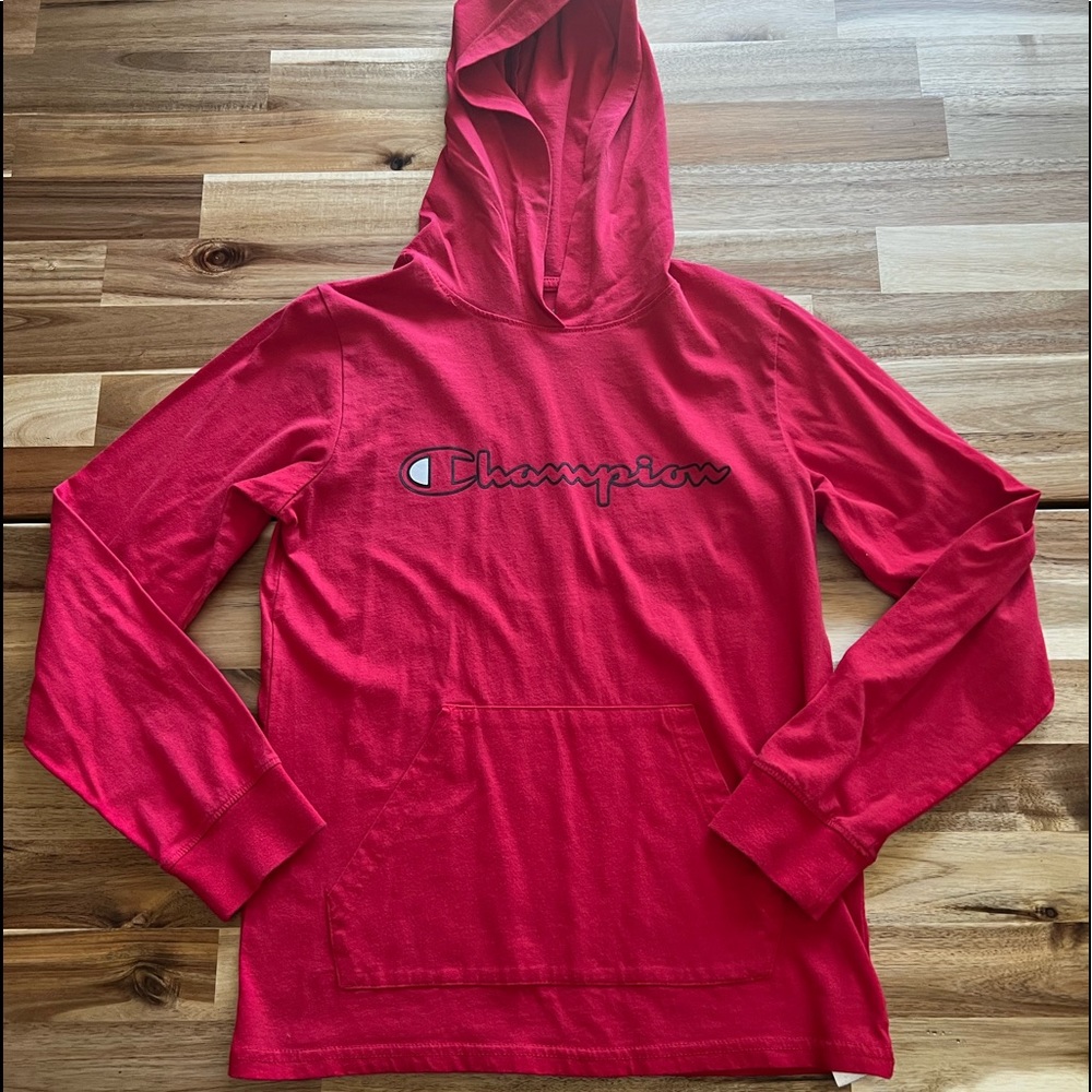 Champion boys’ size L red hooded pull‎ over long sleeve top